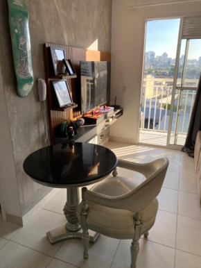 Apartamento 34m com varanda e vista livre